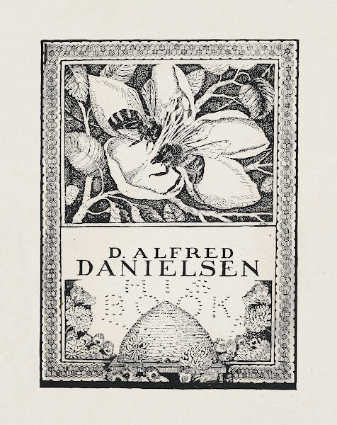 Anne M Danielsen