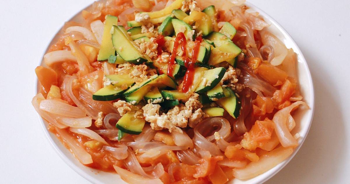 Miến xào cà chua + bí ngòi xào trứng