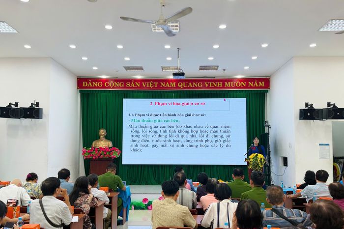 TP.HCM: Nâng cao năng lực của hòa giải viên để giải quyết mâu thuẫn ngay từ cơ sở - Báo Pháp Luật TP.HCM