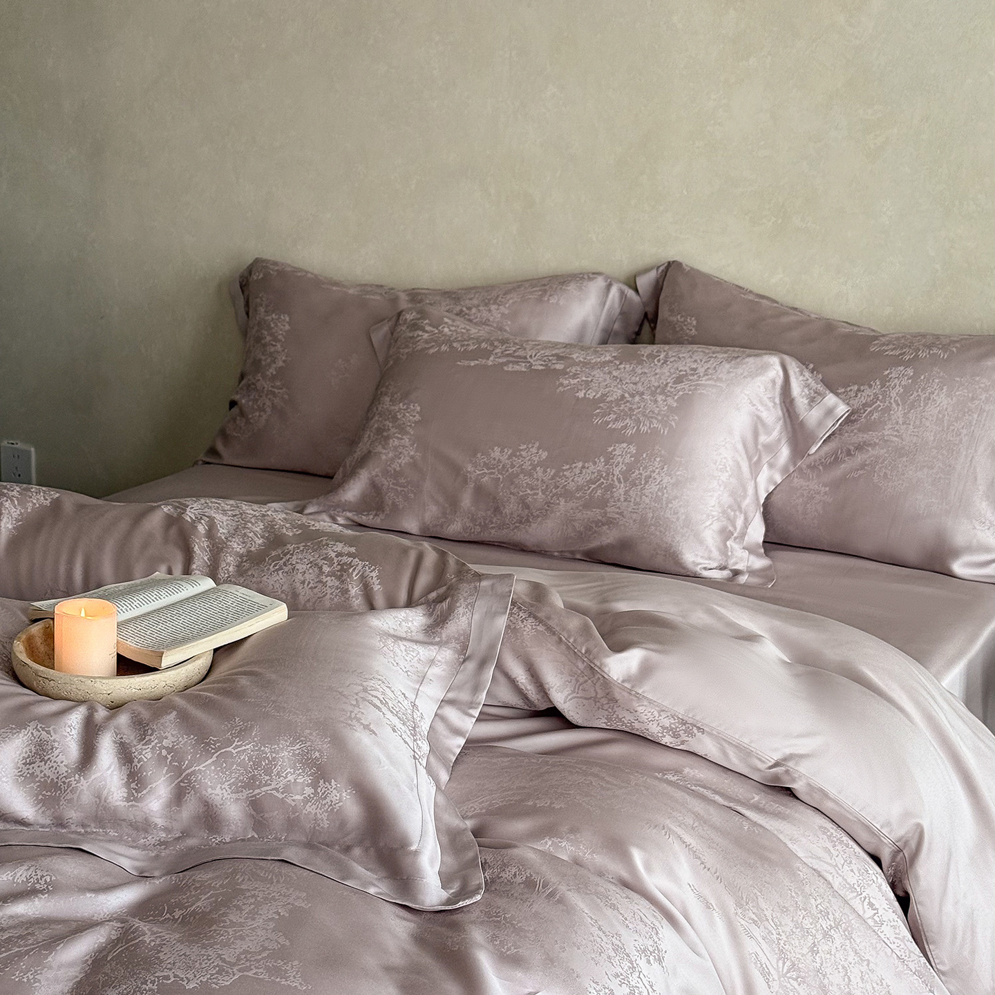 Tencel bedding, 4-piece, elegant, cooling