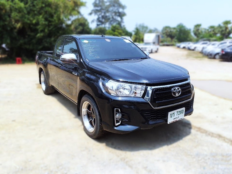 TOYOTA HILUX REVO