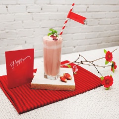 Rót hỗn hợp ra ly và thưởng thức.