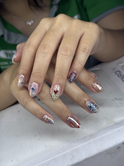 Mẫu nail 420k