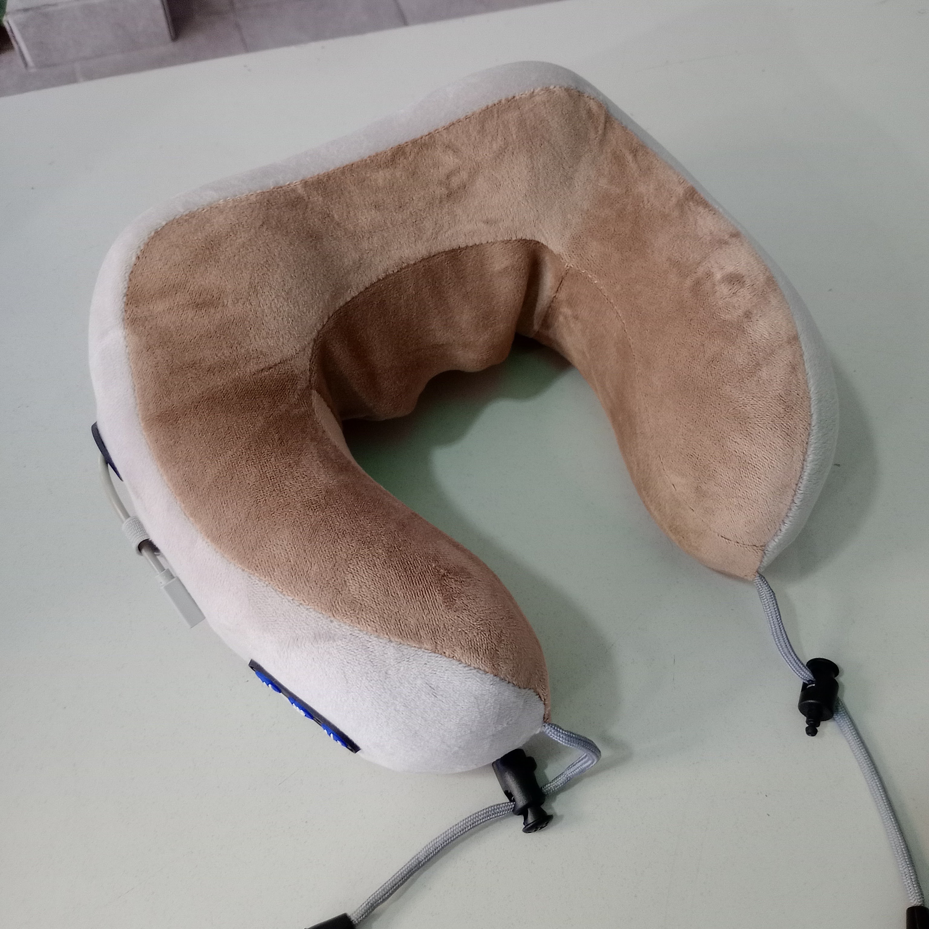 Masajeador Pillow 22SUO075 Cuello Cervical -Almohada 2