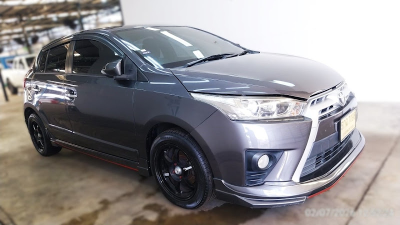 TOYOTA YARIS ECO