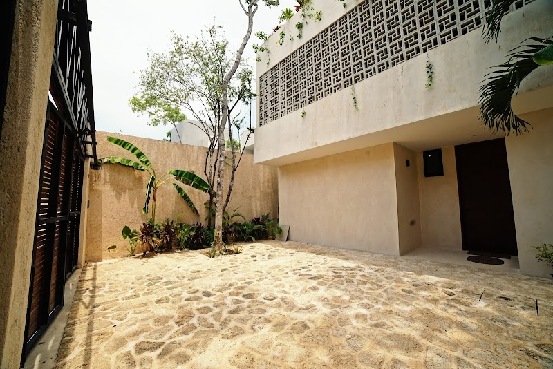 Florafauna villa facade