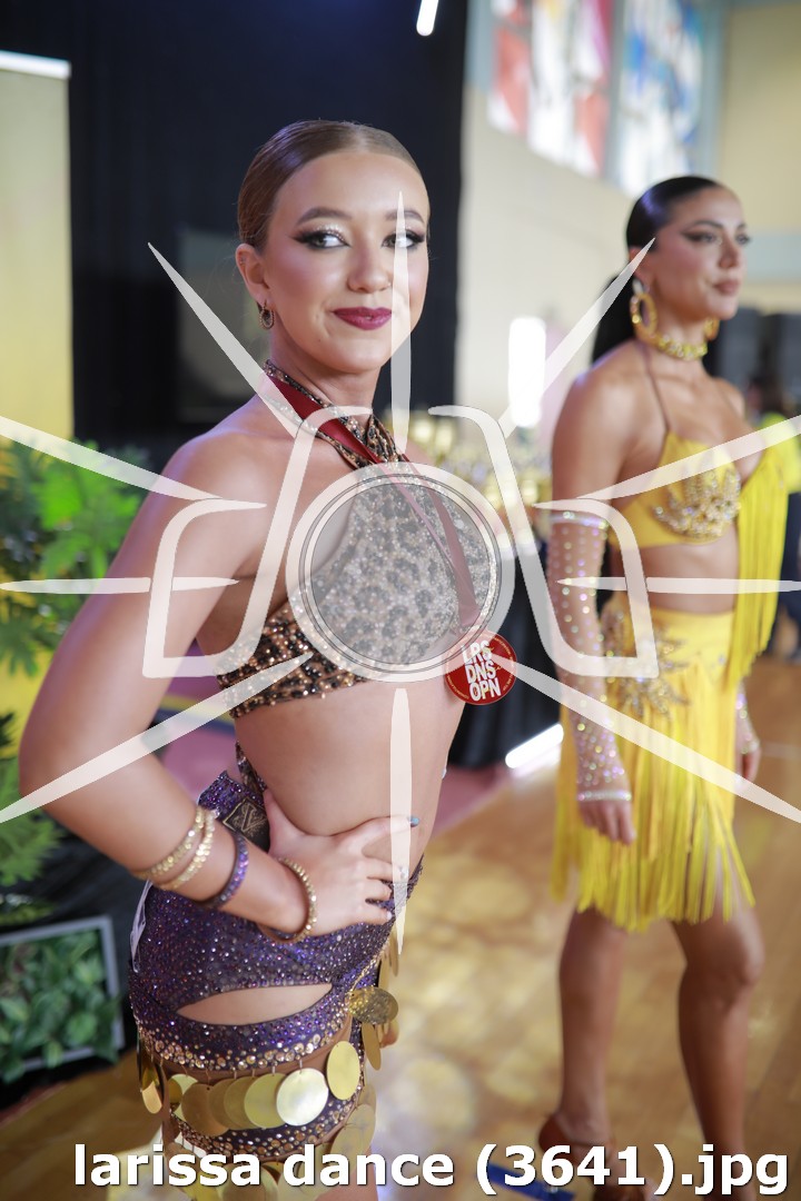 larissa dance (3641).jpg