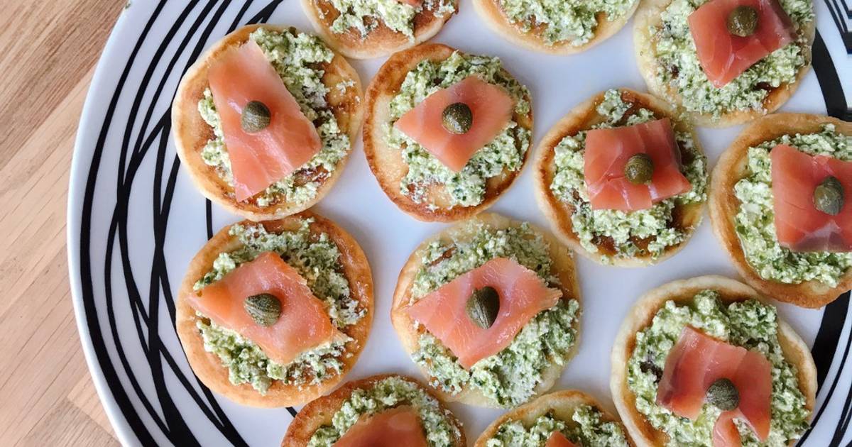 Blini (Bánh Xèo Nga) Với Cá Hồi Xông Khói