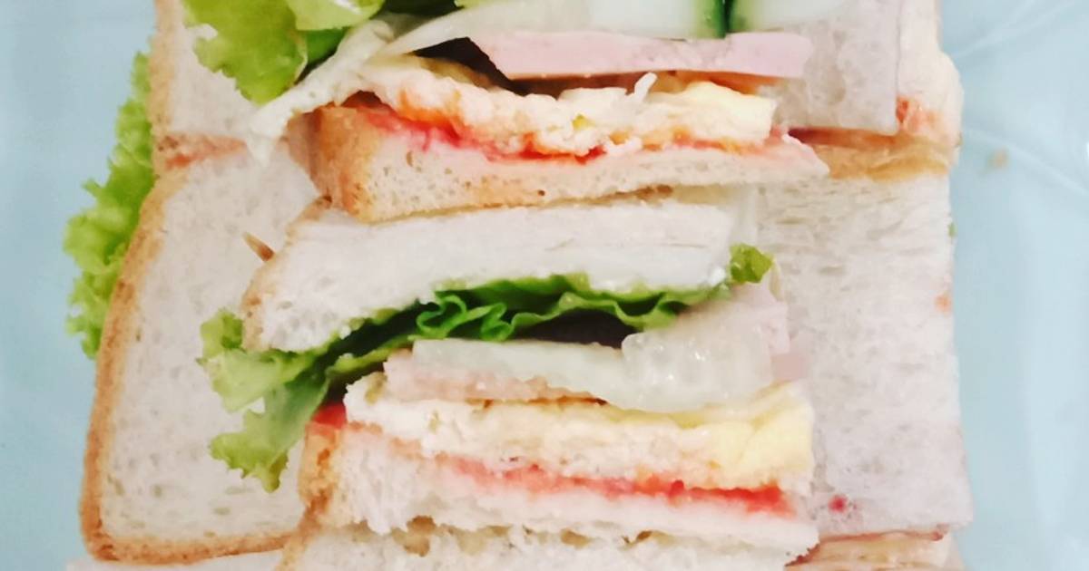 Bữa sáng cho các con 3 (bánh mì kẹp)