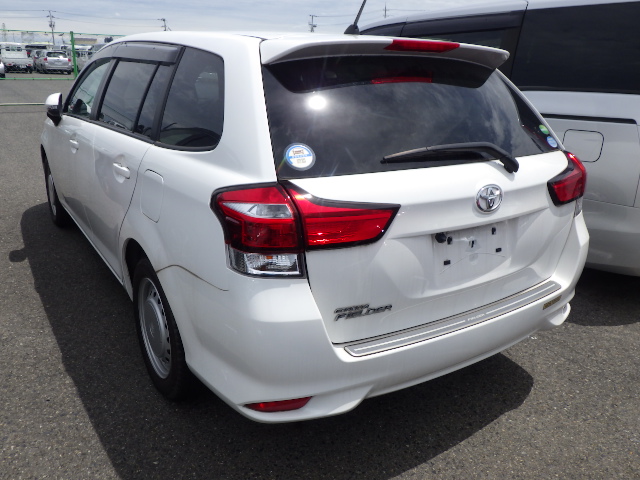 Toyota Corolla Fielder