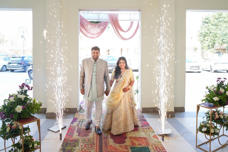 Harshit × Shreya — frame 19