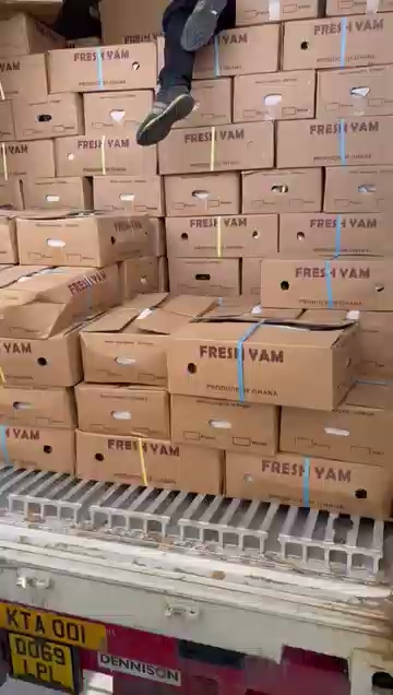Offloading of yam at customer location
