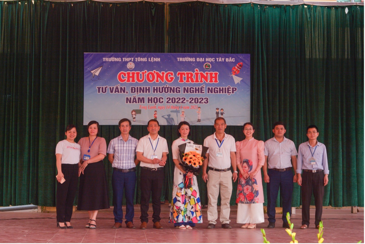 Trường Đại học Tây Bắc tổ chức Chương trình tư vấn định hướng nghề nghiệp cho học sinh một số trường THPT trên địa bàn tỉnh Sơn La