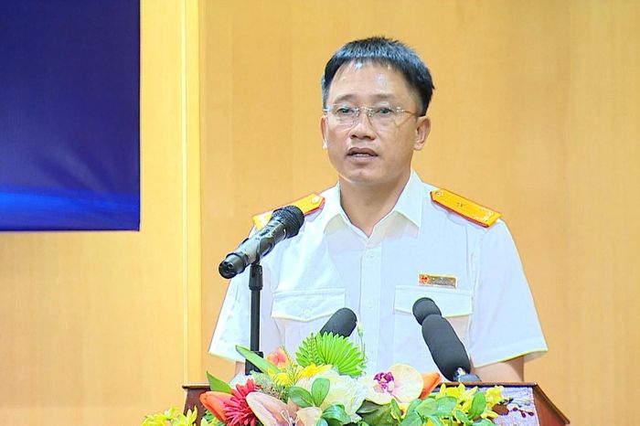 Ngành thuế phản hồi thông tin: Nợ thuế trên 10.000 đồng cũng bị hoãn xuất cảnh - Đài Phát thanh và truyền hình Hà Nội