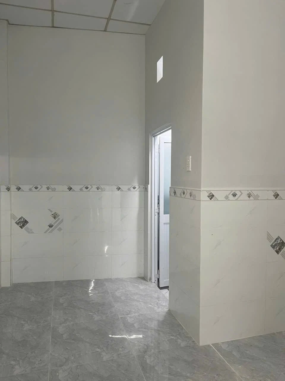 CẦN BÁN NHÀ CẤP 4, 4mx22m – GẦN BÙI THỊ LÙNG, HÓC MÔN – SHR