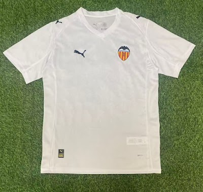 25-26 Valencia Local.jpg