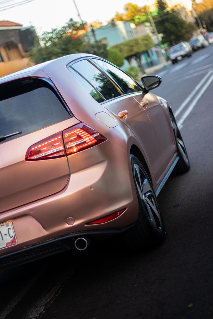Golf GTI · Rose Gold 3