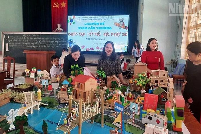 Bệ phóng sáng tạo, kết nối tri thức sẵn sàng hội nhập số - Báo Nhân Dân