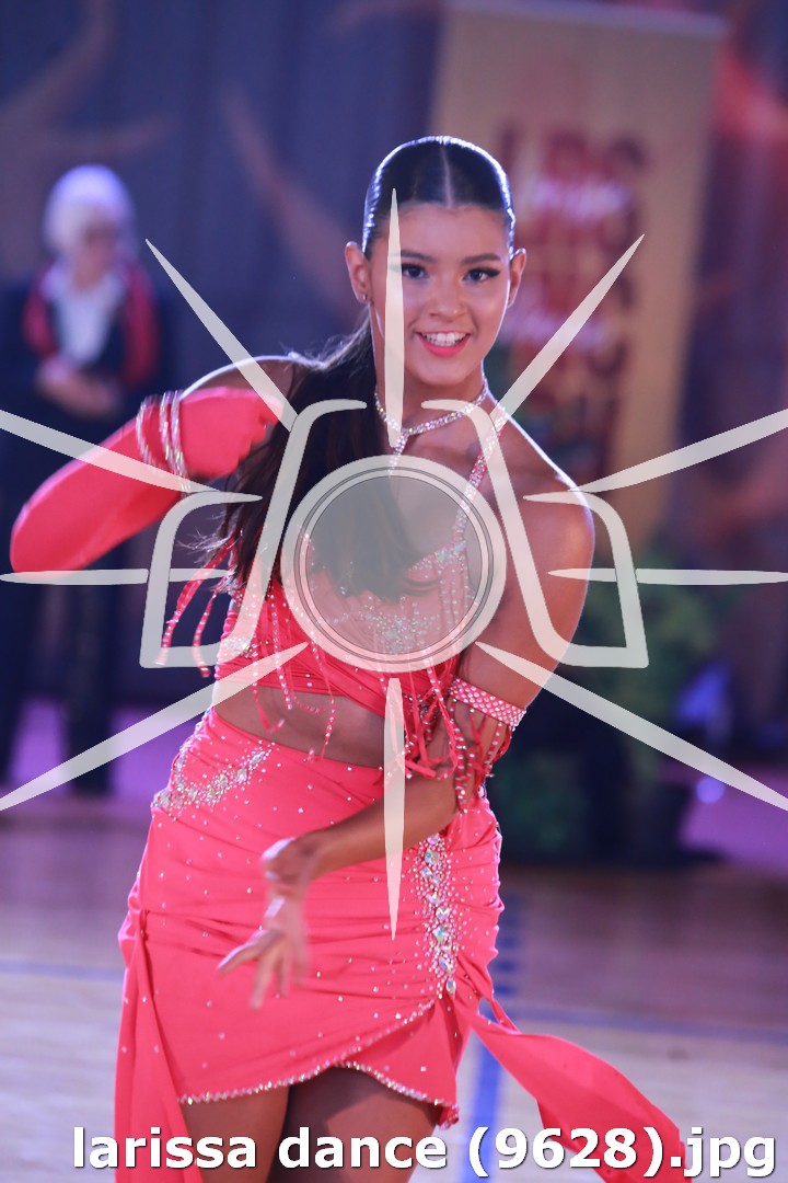 larissa dance (9628).jpg
