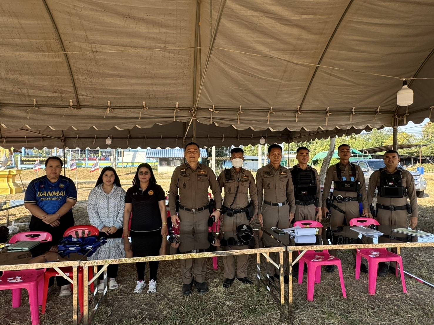 จุดบริการประชาชนหน้า อบต.บ้านใหม่