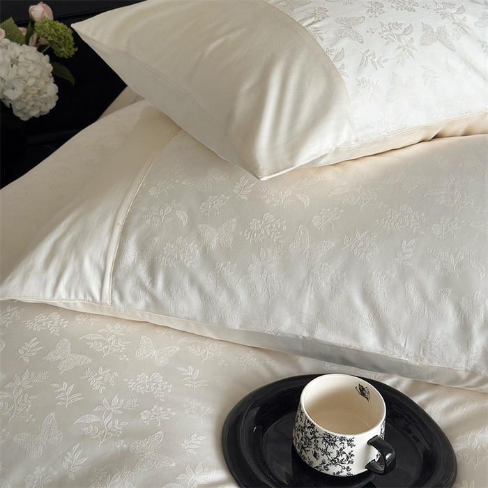 Jacquard Pillowcase made of 100S Long Staple Cotton