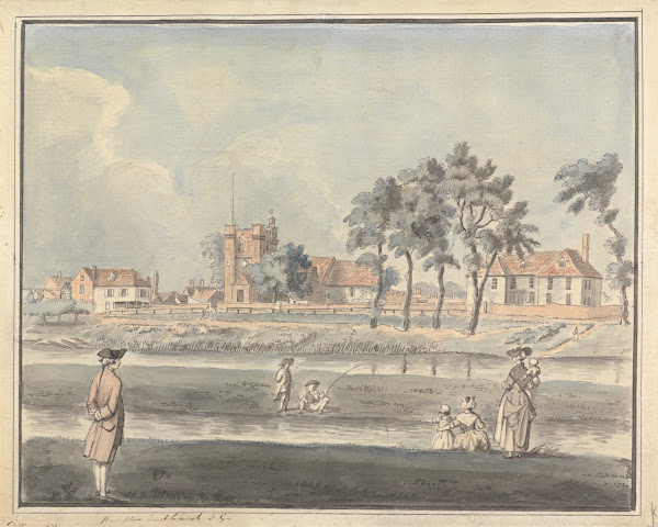 Hampton Court Church