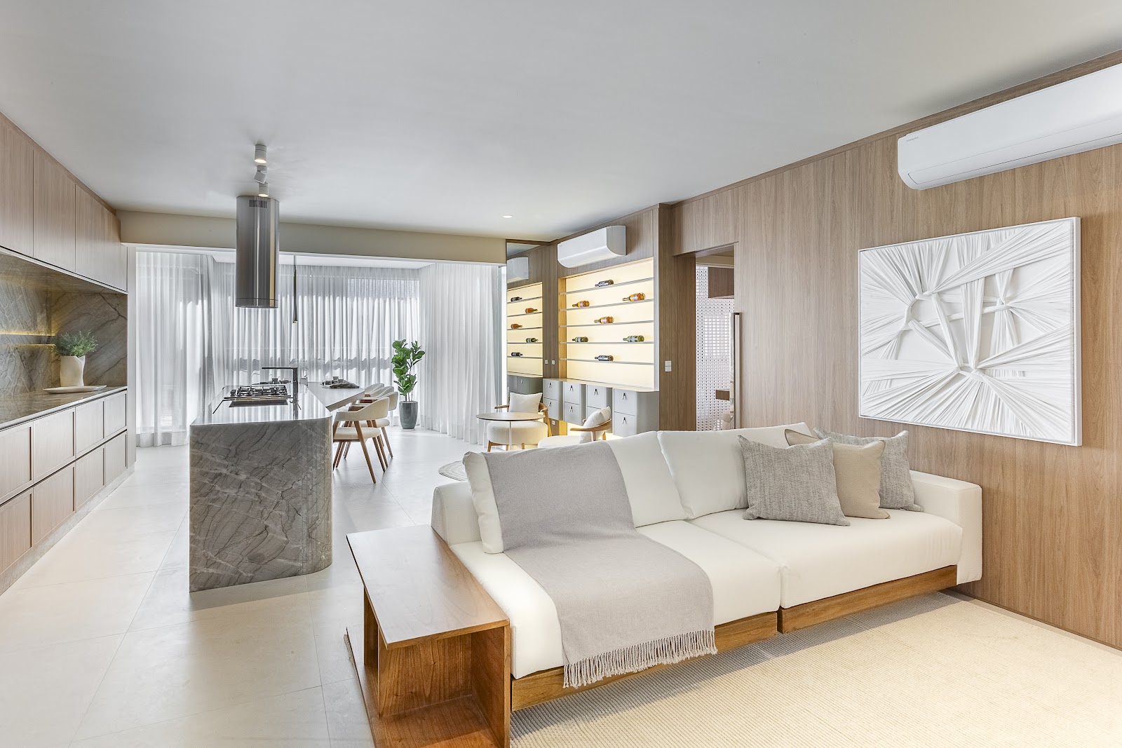 Tremezzo decorado — sala de estar