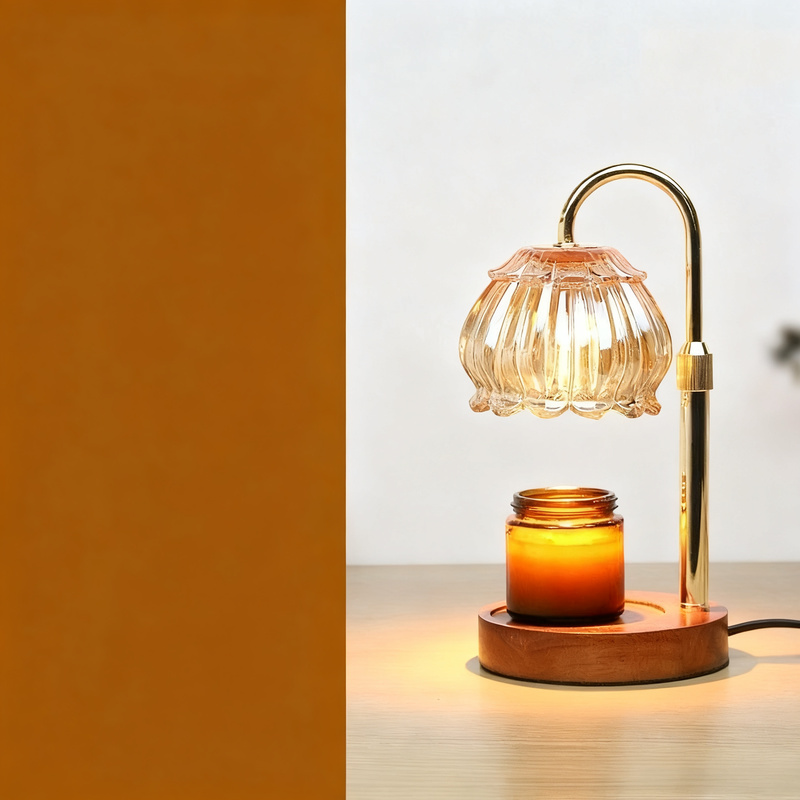 Wachsschmelz-Lampe mit Holzsockel