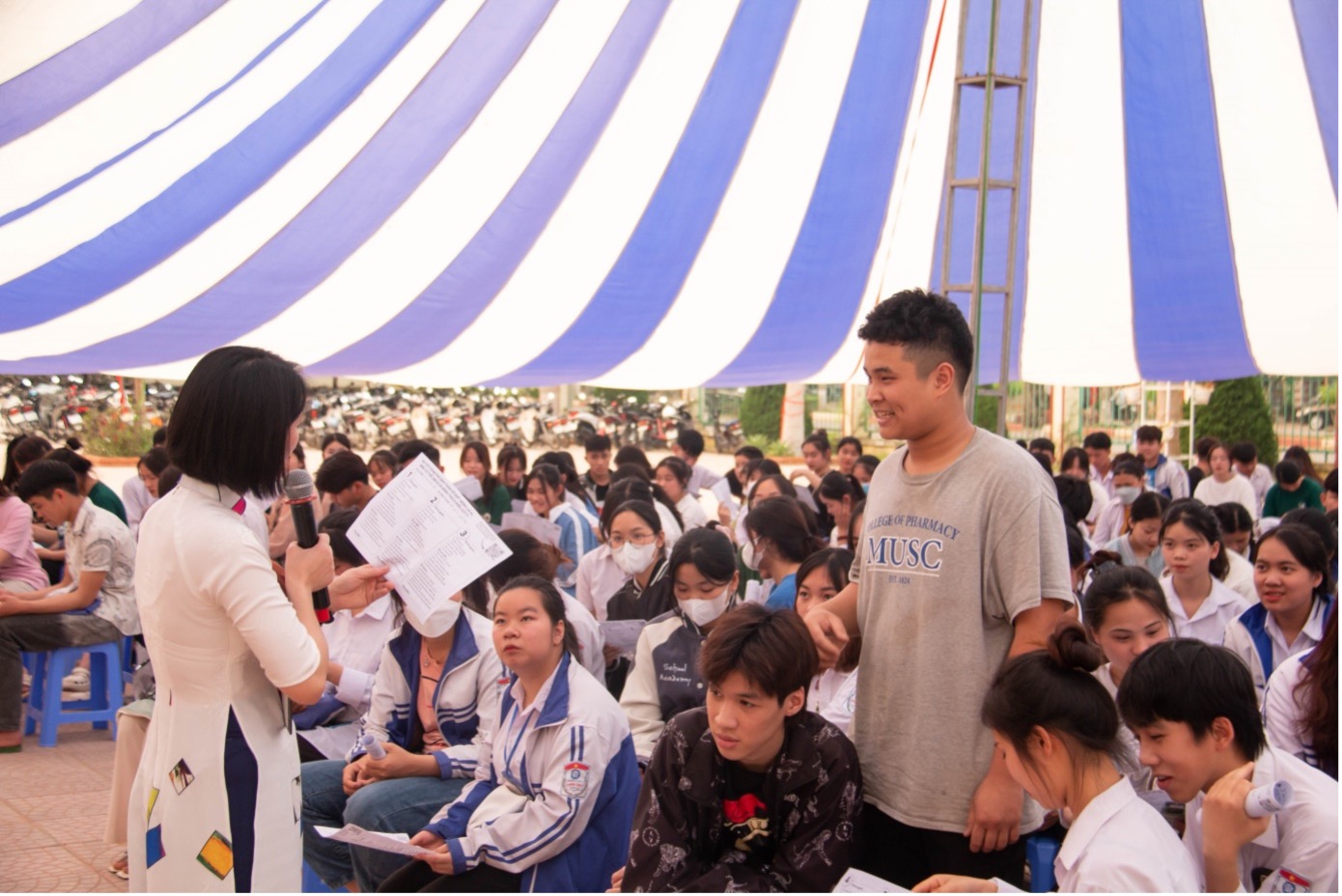 Trường Đại học Tây Bắc tổ chức Chương trình tư vấn định hướng nghề nghiệp cho học sinh một số trường THPT trên địa bàn tỉnh Sơn La