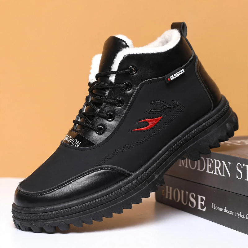 Insulated men's winter boots with non-slip soles