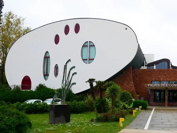 Le palais des congrès