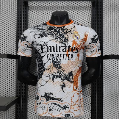 25-26 Real Madrid Edición Especial 27.jpg