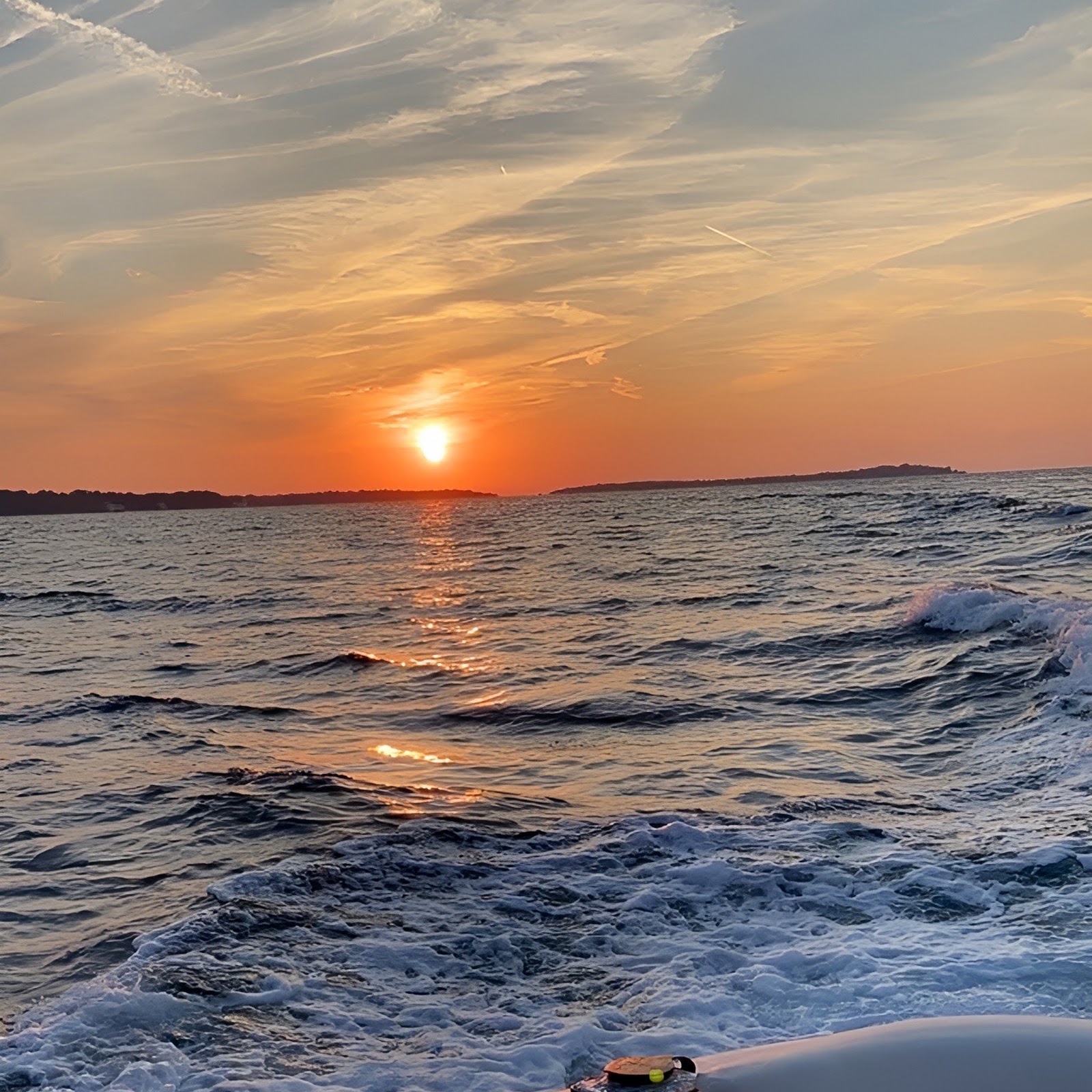 Download Golden Sunset Over Open Ocean Full HD iPhone