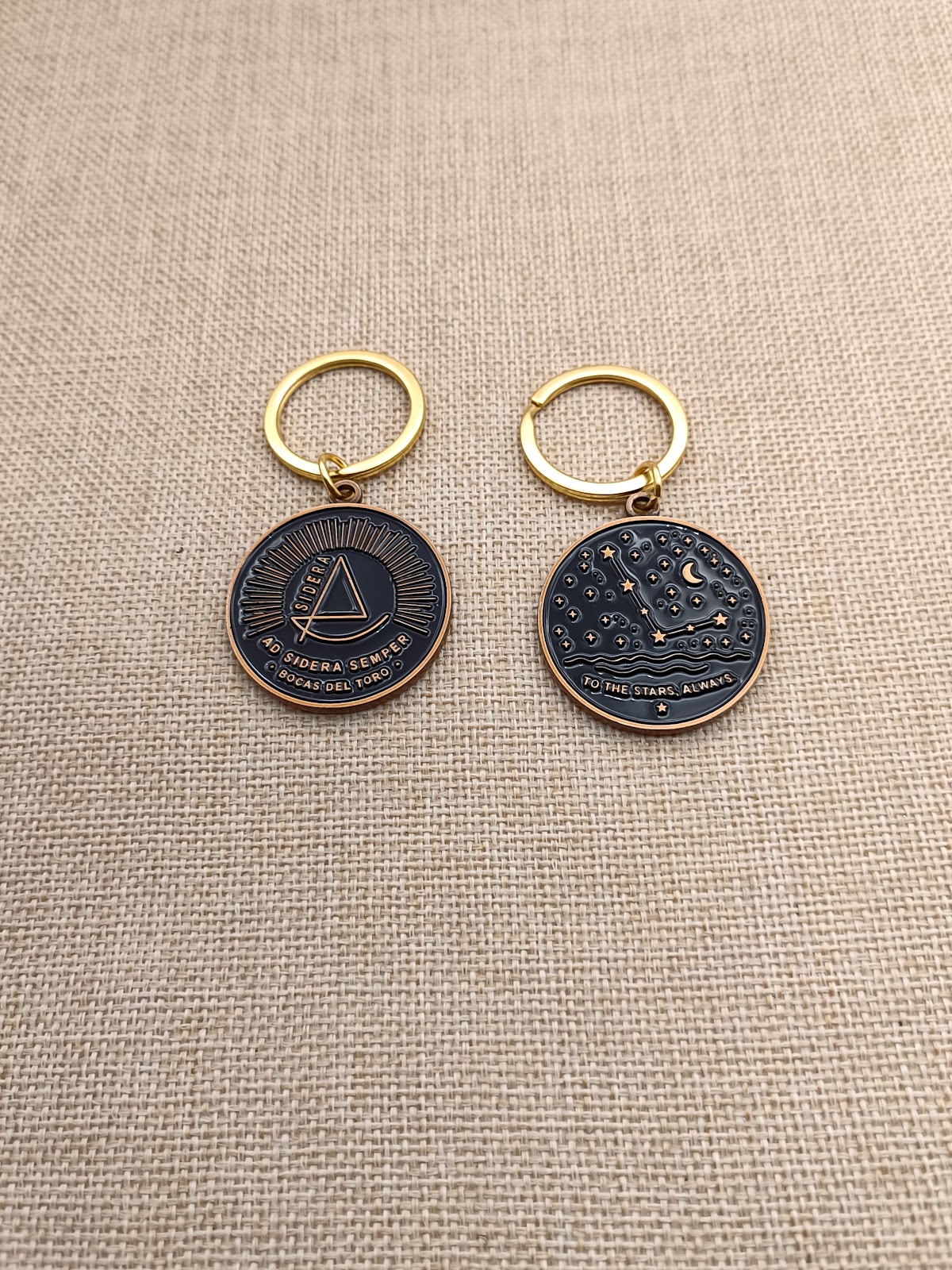 COMBO 2 KEYCHAINS