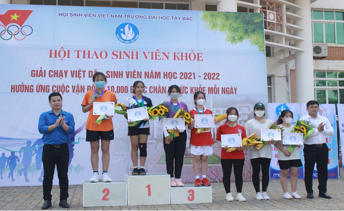 Hội Sinh viên Việt Nam Trường Đại học Tây Bắc tổ chức Hội thao “Sinh viên khỏe” -  Giải chạy việt dã sinh viên năm học 2021-2022