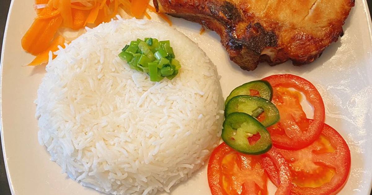 Cơm tấm sườn