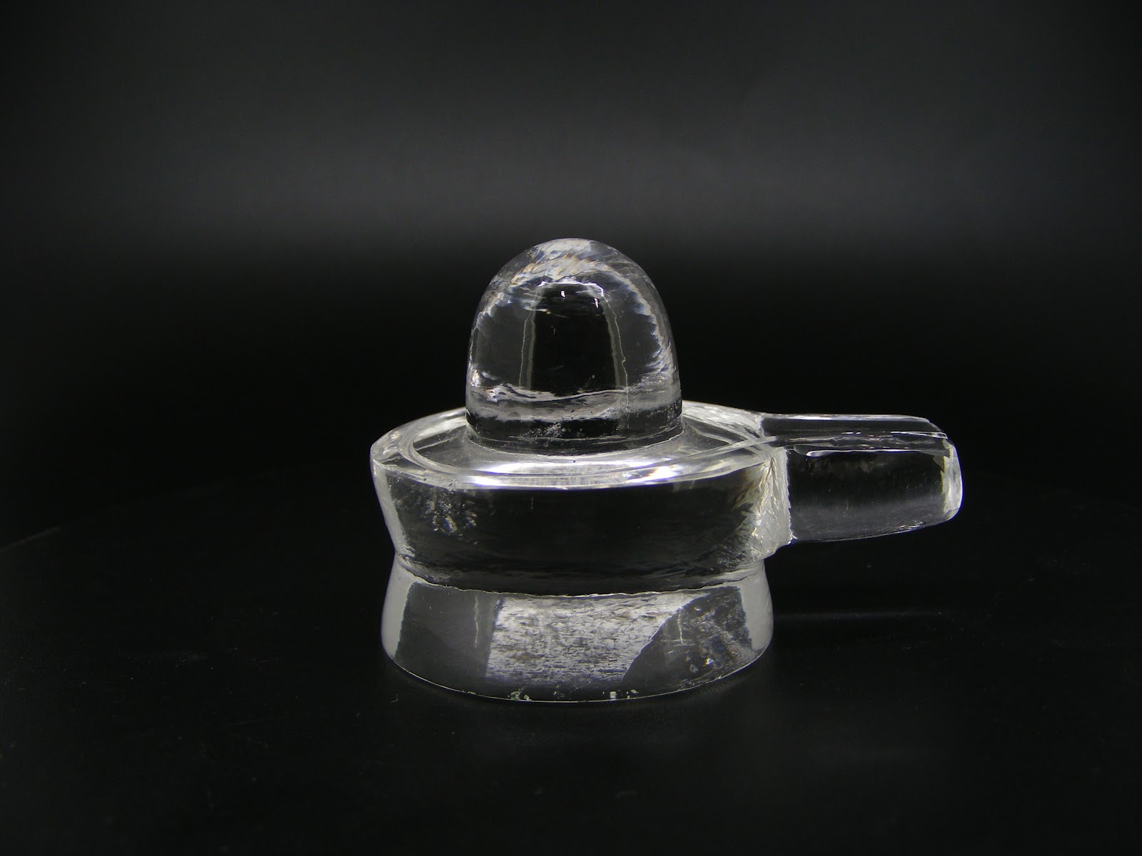Sphatik Shivling 63.78 gm