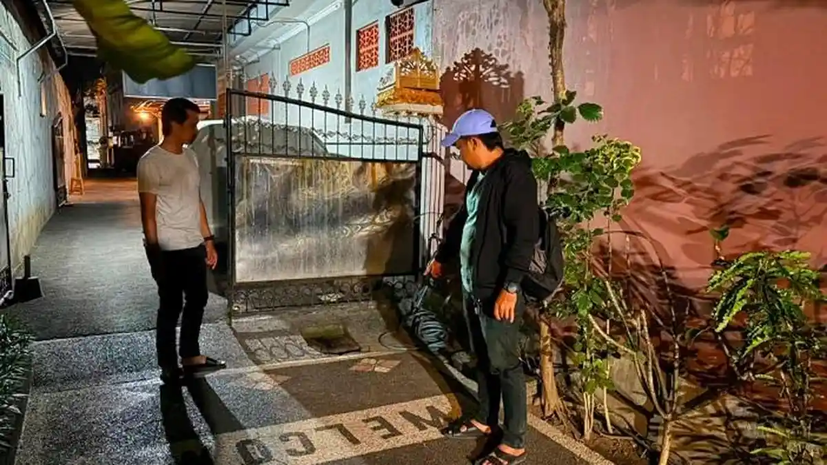 Jajaran Polsek Kuta Utara saat melakukan identifikasi di tempat kejadian perkara di kawasan Badung, Bali.