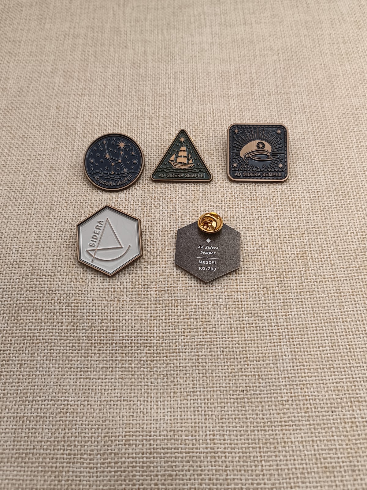 COMBO PIN + PATCH