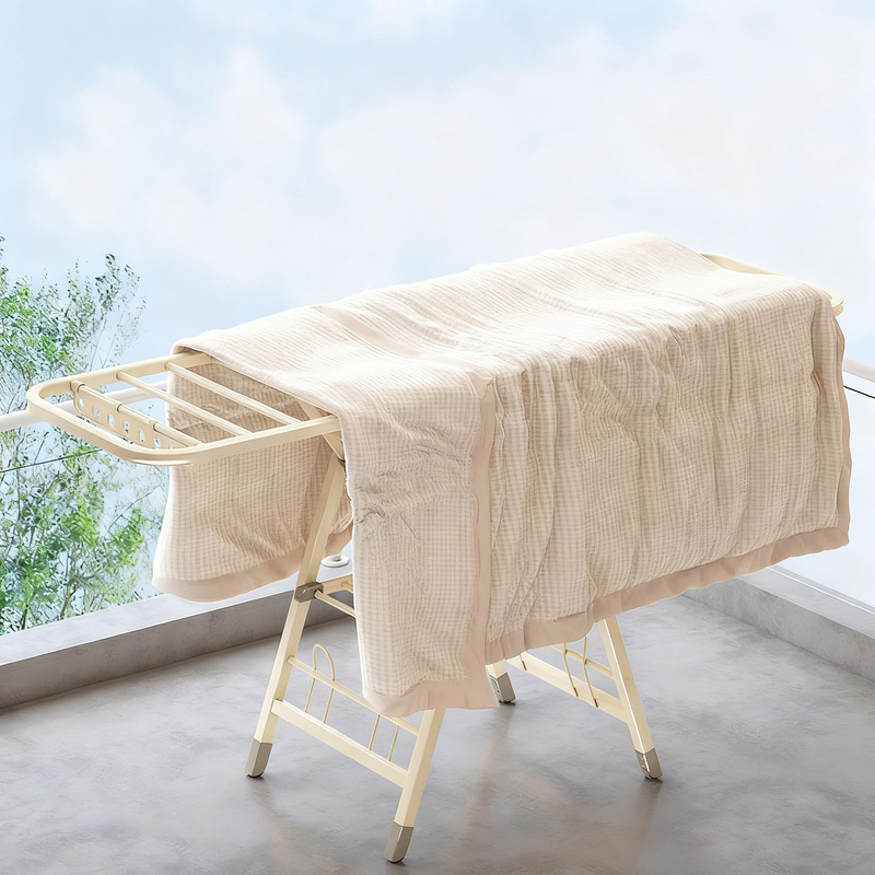 Foldable drying rack made of carbon steel