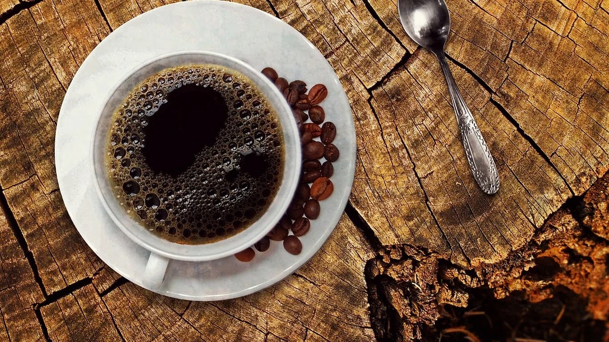 공복에 커피 마시면 안 되는 이유와 건강 영향 분석