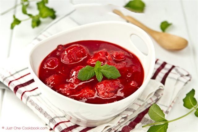 Mứt Dâu Đơn Giản