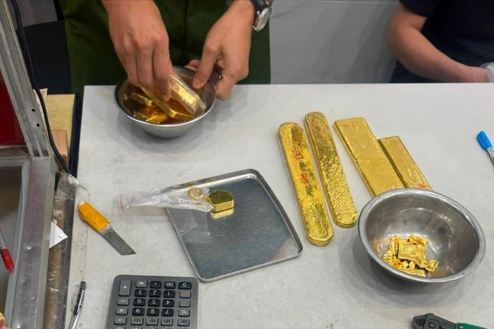 Thủ đoạn của đường dây vàng lậu xuyên biên giới - Đài Phát thanh và truyền hình Hà Nội