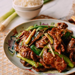 Thịt bò xào là một món ăn rất phổ biến, đơn giản, dễ thực hiện lại hấp dẫn và ngon miệng nữa chứ, đây chính là một lựa chọn cho thực đơn mùa hè của gia đình.
