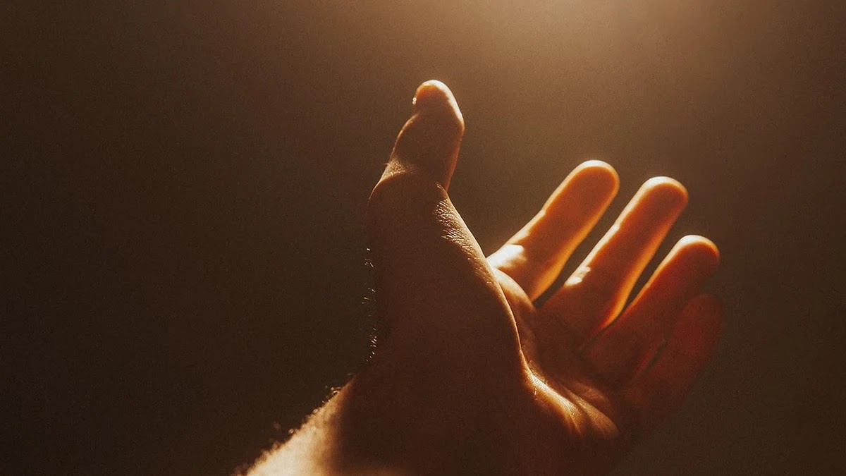 증여갈등 시 애착 유형별 의사소통 방식과 법률적 대응 차이