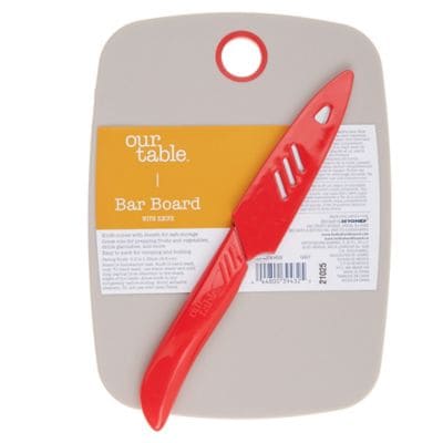 Tabla para picar y cuchillo Our Table™ color gris/rojo