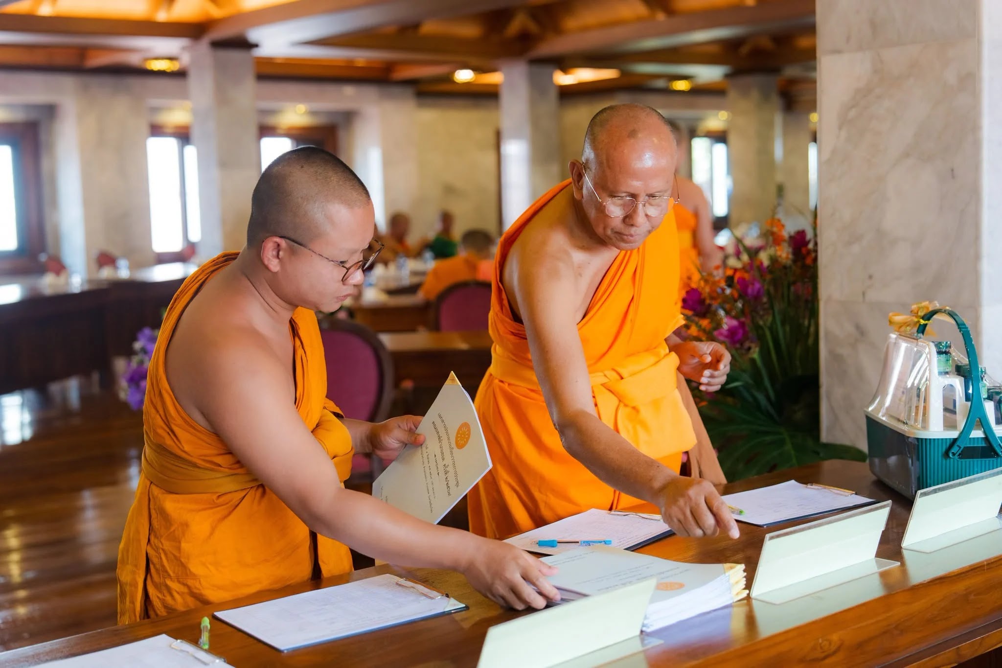ภาพประกอบ การประชุมพระสังฆาธิการระดับอำเภอ