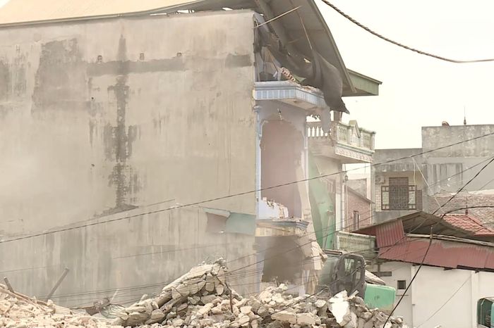 Xã Phúc Thịnh quyết liệt tháo gỡ 'điểm nghẽn' về GPMB - Đài Phát thanh và truyền hình Hà Nội