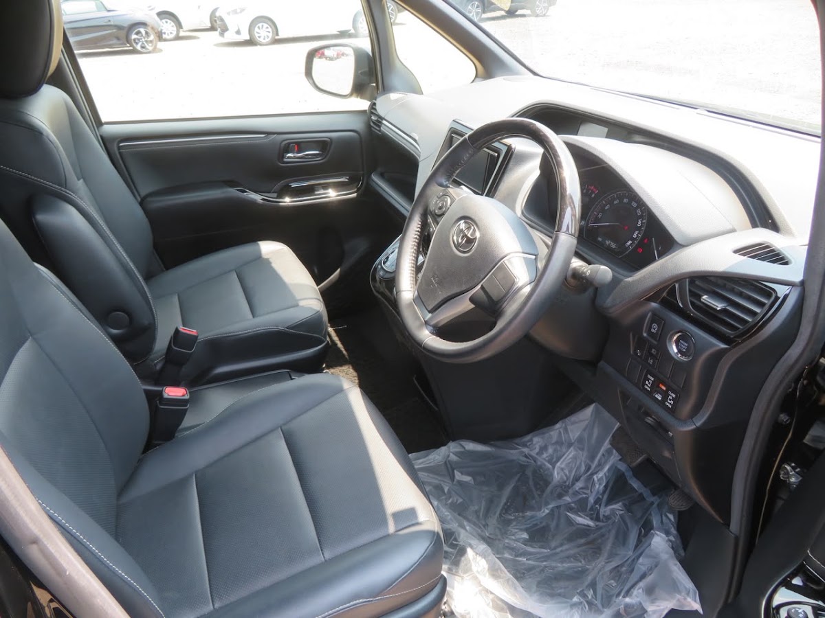 Toyota Esquire