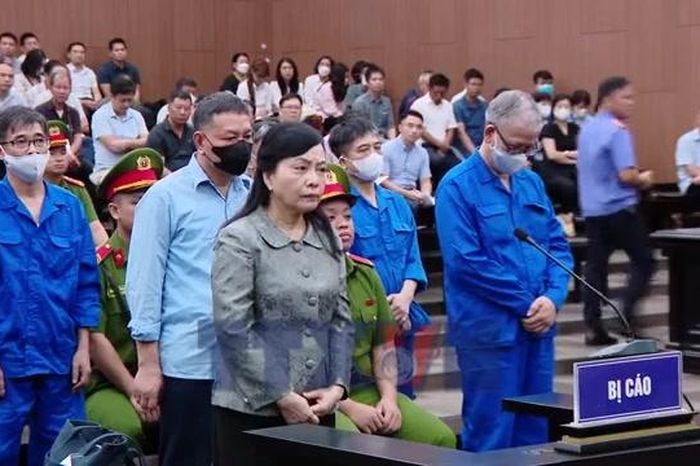 Đề nghị mức án từ 5-6 năm tù với Cựu Bộ trưởng Bộ Y tế Nguyễn Thị Kim Tiến - Báo VietnamPlus